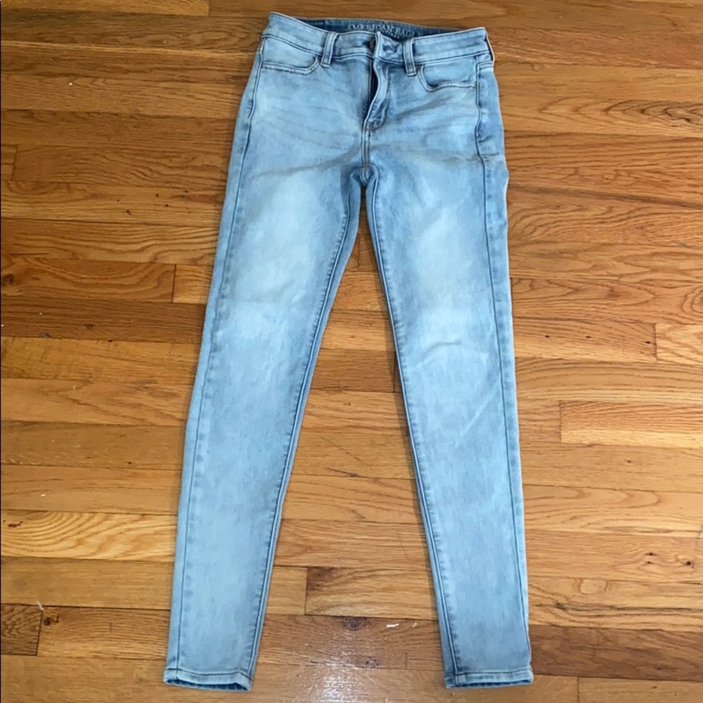 Light wash Jeans